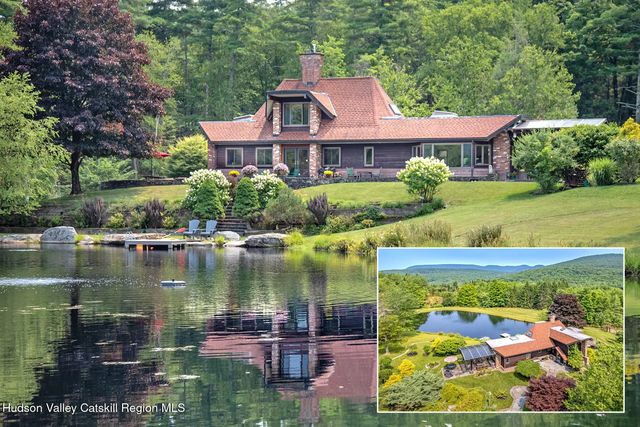 262 Macdaniel Road, Bearsville
