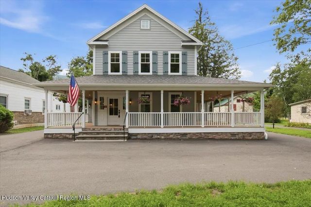 5433 New York 23, Windham