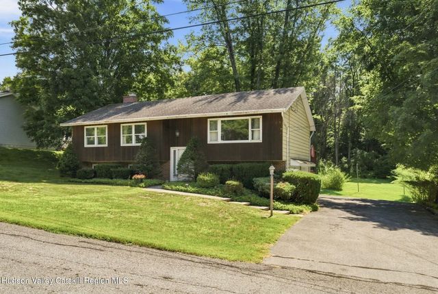 120 Altamont Drive, Hurley
