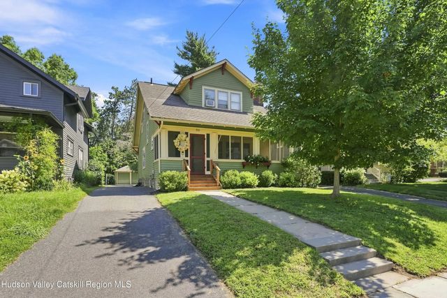 88 Washington Avenue, Kingston