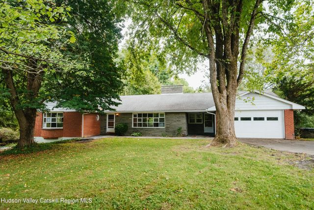 13 Edgewood Drive, New Paltz