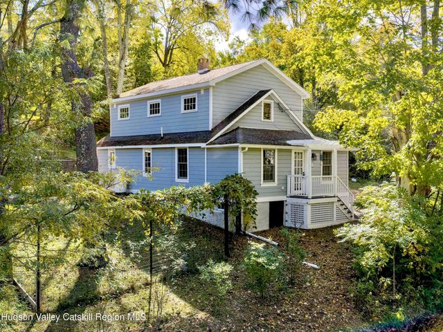 53 Mohonk Road, High Falls