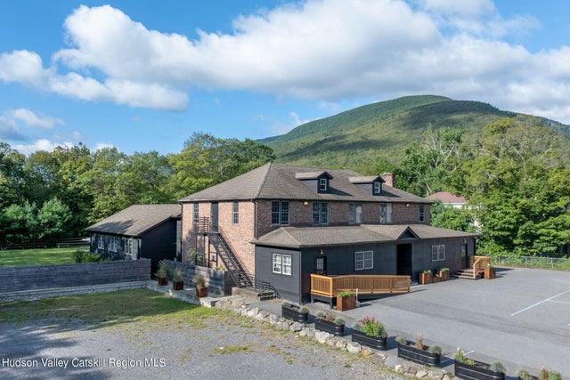 3311 Ny-23a, Palenville