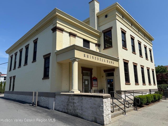 27 Main Street, Kingston