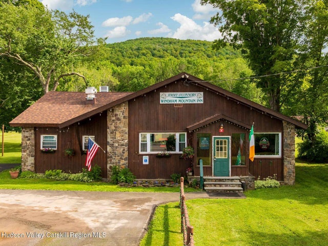 137 South Street, Windham