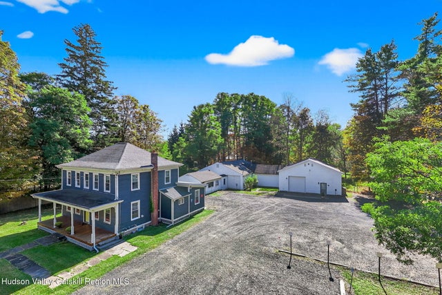 1 Overlook Drive, Woodstock