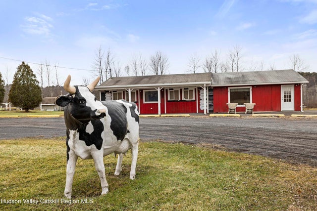 11051 Route 9w, Coxsackie