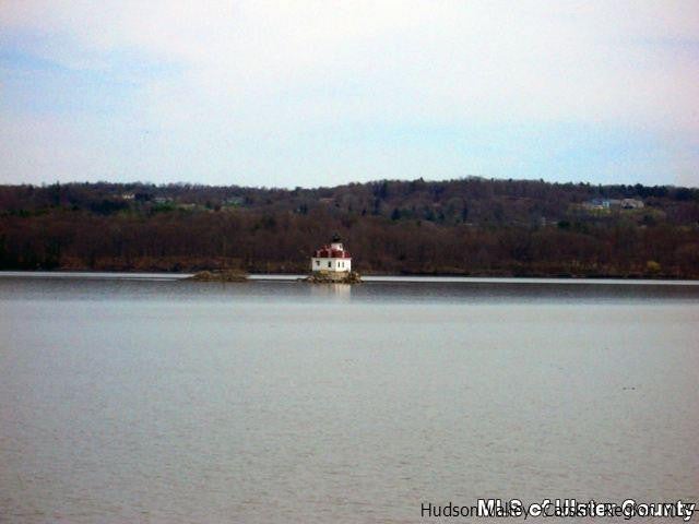 272 River Road, Esopus