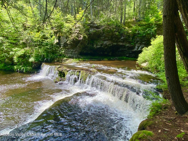 281 Dewitt Road, Olivebridge