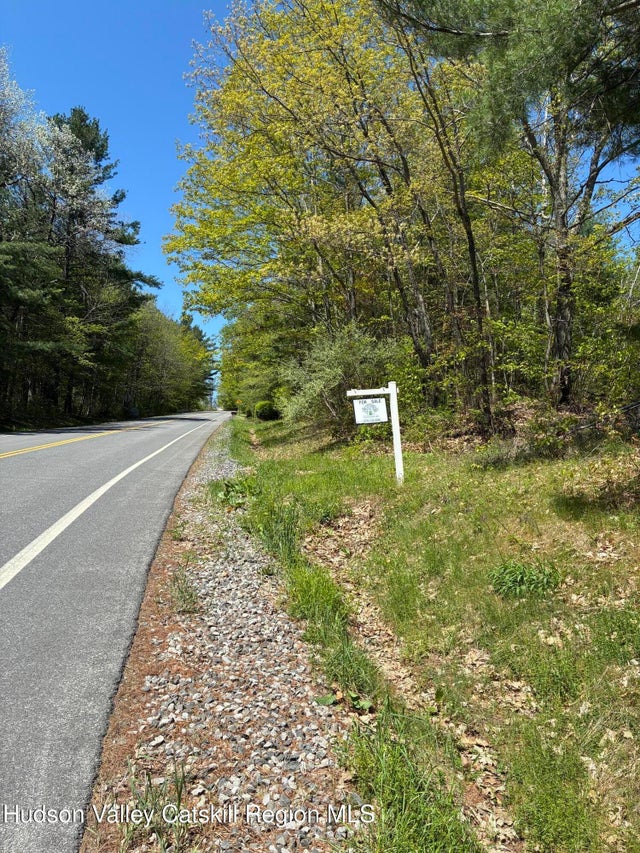 County Rte 5 & I90, Canaan