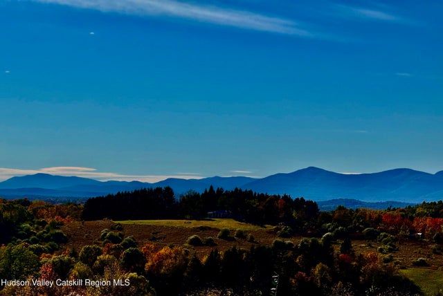 114 Old Barrington Road, Hudson