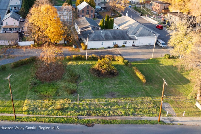 251 E Strand Street, Kingston