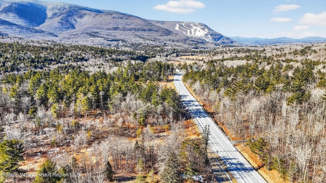 6769 Ny-23a, Tannersville