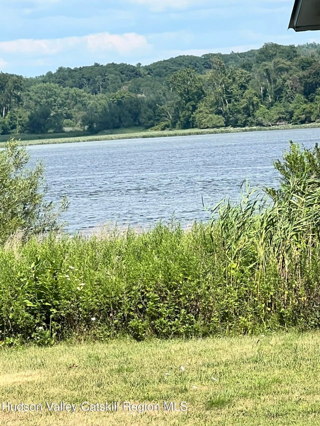 176 Green Bedell Road, Coxsackie