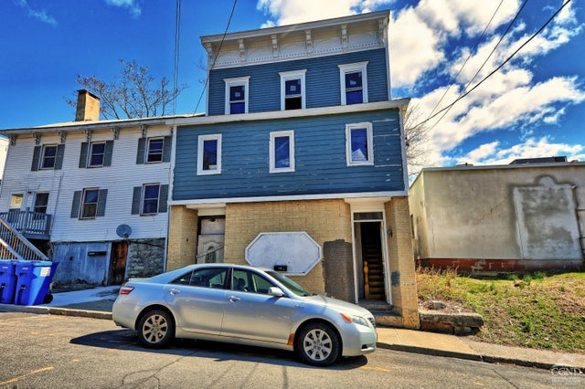 228 Water Street, Catskill