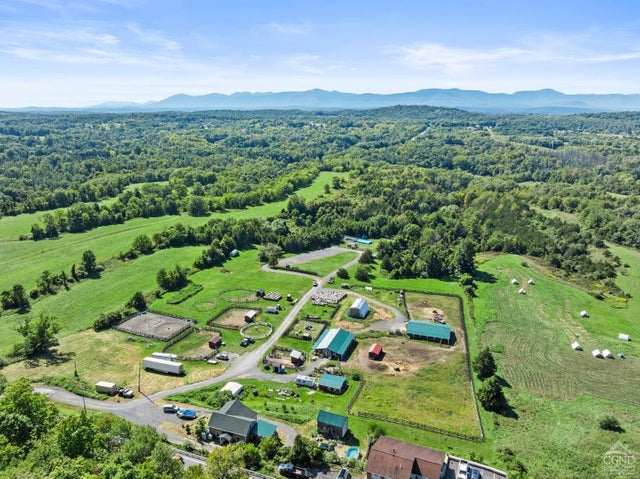 4137 Route 9, Hudson