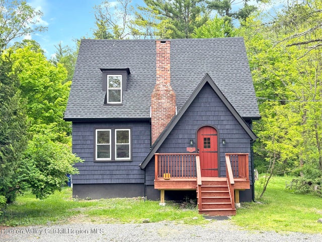 196 Tinker Street, Woodstock