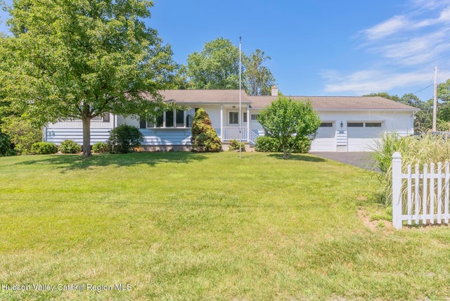 2 Dewitt Drive, Saugerties