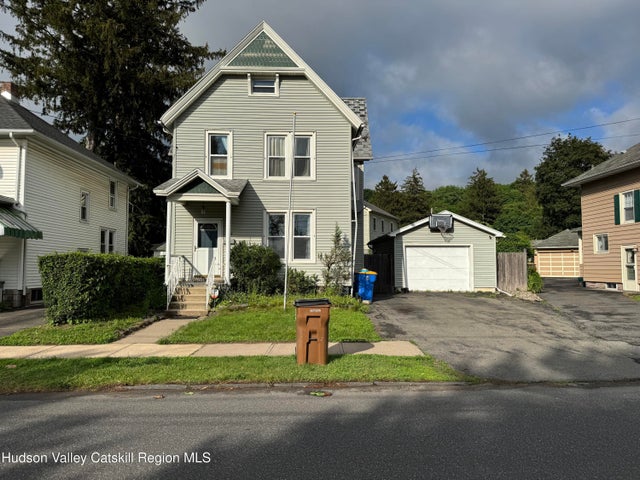 154 Foxhall Avenue, Kingston