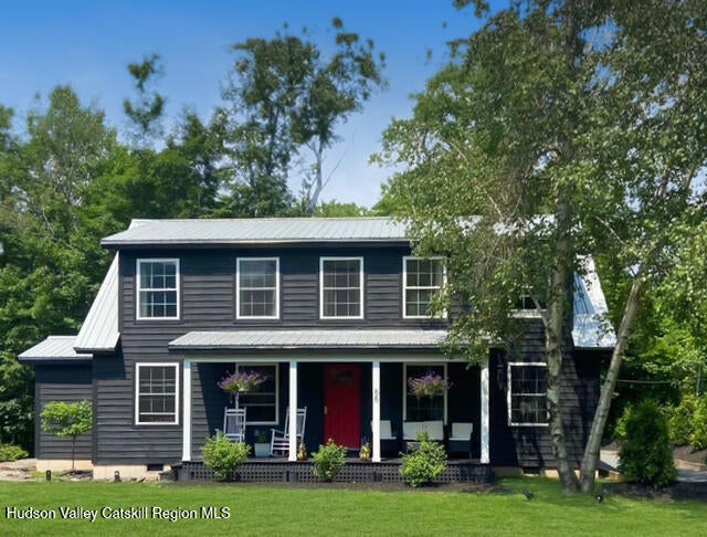 66 Maple Avenue, Hunter