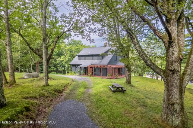 405 Vista Maria Road, Cragsmoor