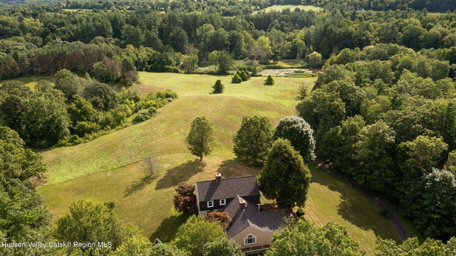 291 Hennett Road, Kinderhook