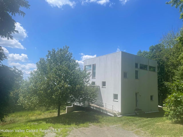 156 Mercer Mountain Road, Canaan