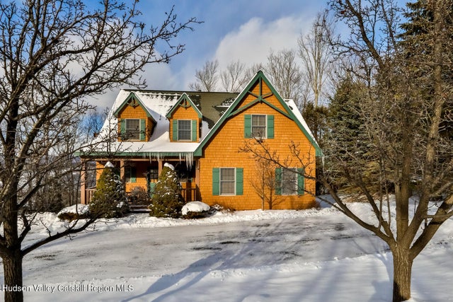 37 White Way, Windham