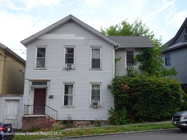 854 Columbia Street, Hudson