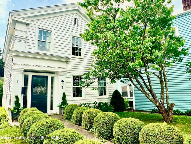 7 Railroad Avenue, Chatham