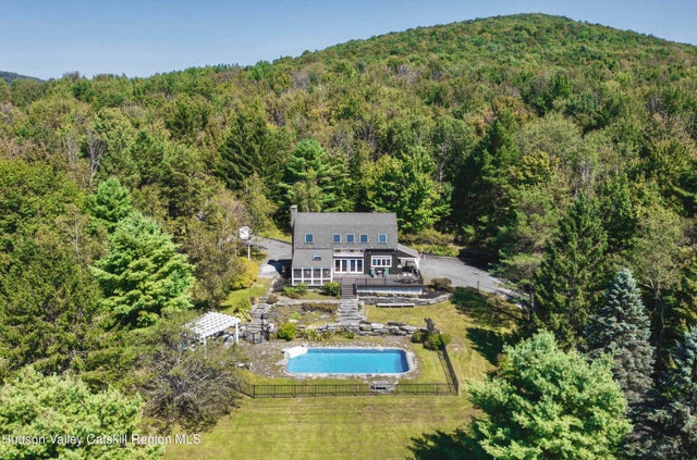 2075 Upper Birch Creek Road, Pine Hill