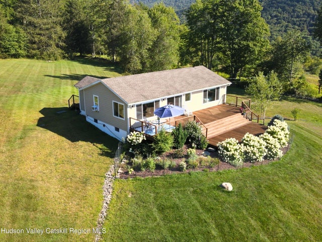 138 Clarke Lane, Andes