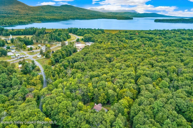 650 Beaverkill Road, Olivebridge