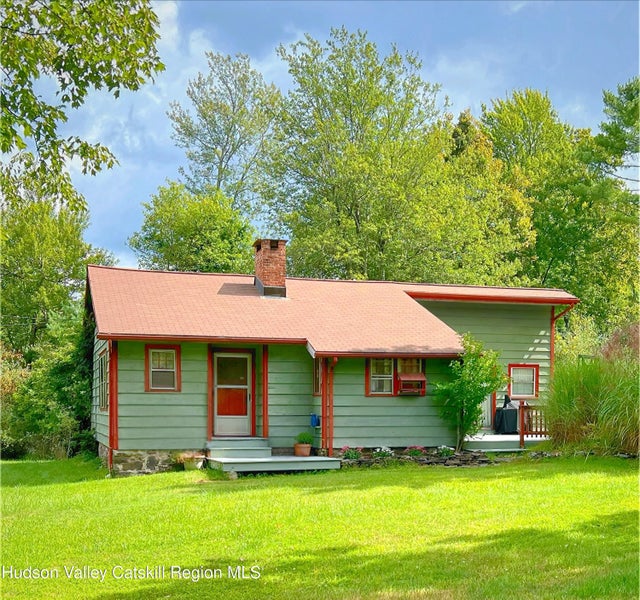 2 Fern Hollow Hollow, Woodstock