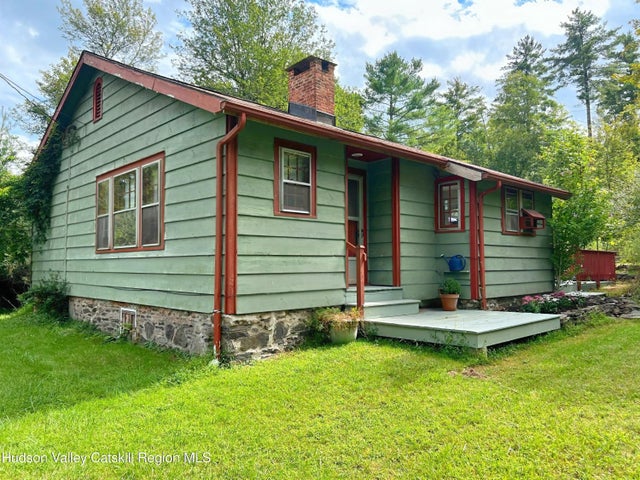 2 Fern Hollow Hollow, Woodstock