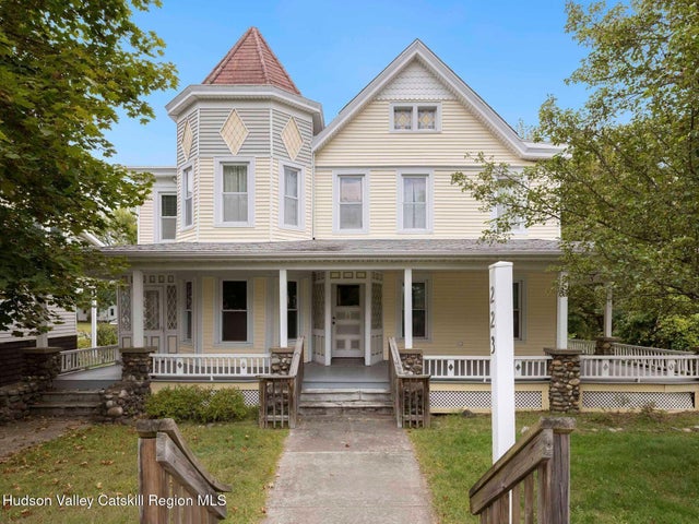 223 Broadway, Port Ewen