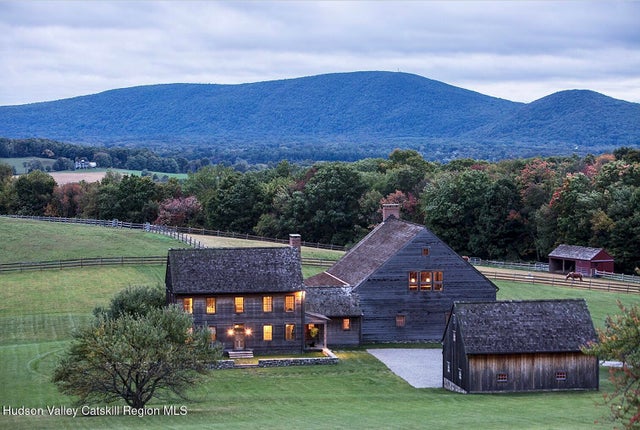 118 Finkle Road, Ancram