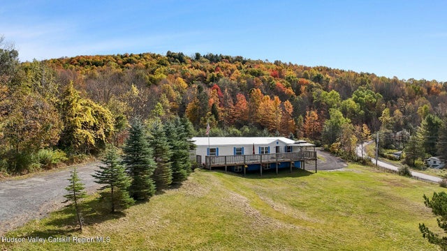 200 Meade Road, Charlotteville