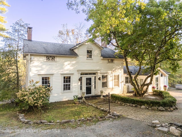 1017 Bruyn Turnpike, Pine Bush