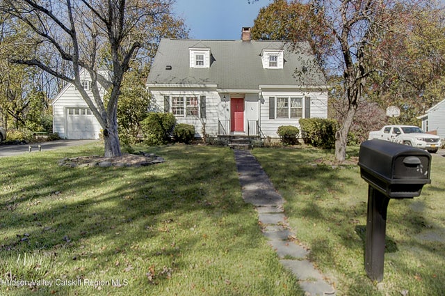 160 Russell Road, Hurley