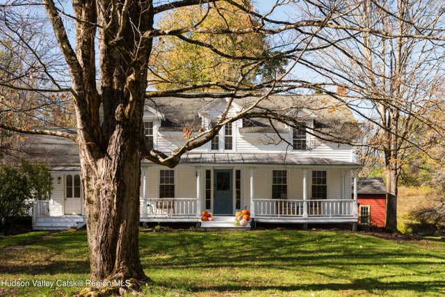 53 Whitings Pond Road, Canaan