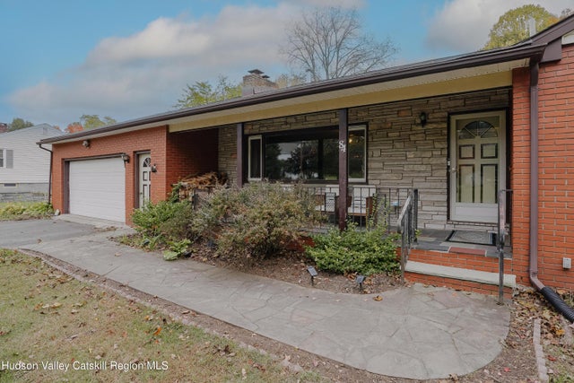 84 Ulster Avenue, Ulster Park