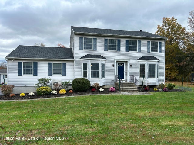 6 High Ridge Road, New Paltz