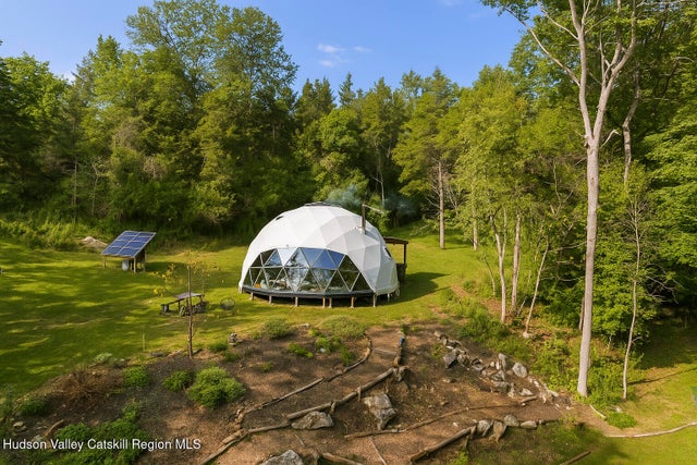 105 Sand Hill Road, Dover Plains