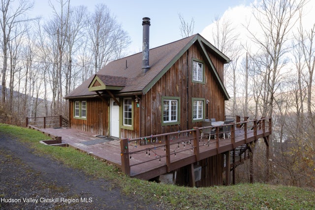 186 Mountain Drive, Hunter