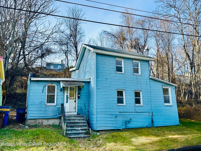 99 3rd Avenue, Kingston