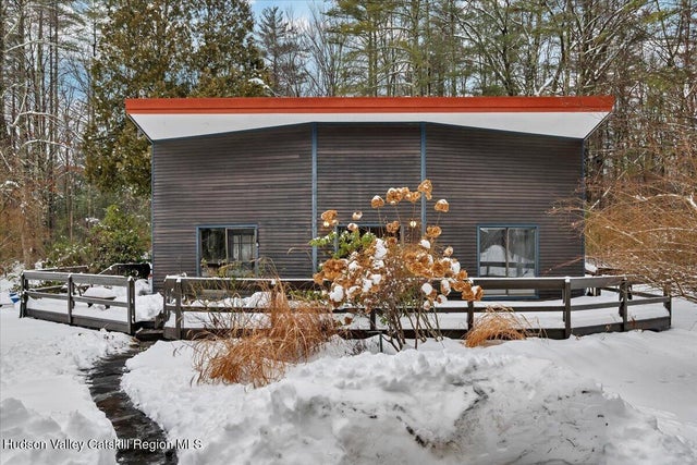 57 Vicino Drive, Mount Tremper