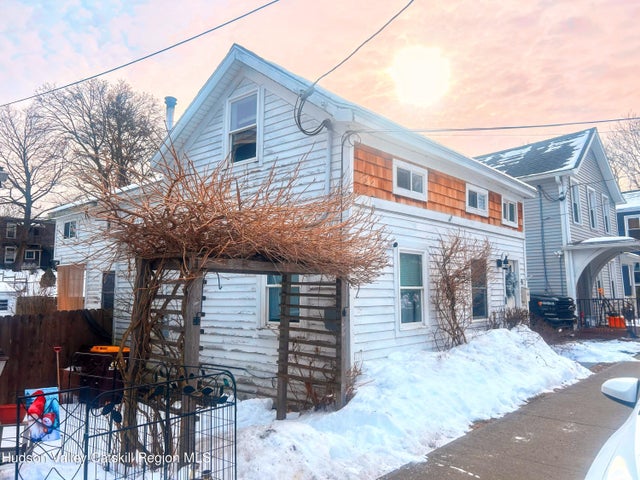 41 N Franklin Street, Athens