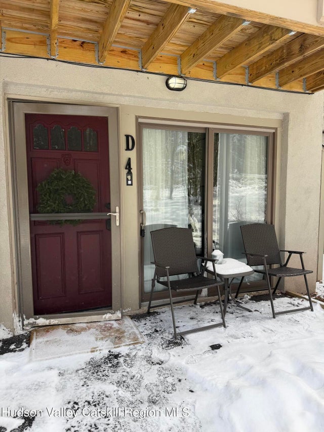 64 Highlands Dr. Drive D4, Hunter