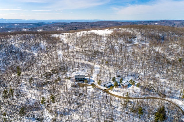 890 Bald Mountain Road, Austerlitz